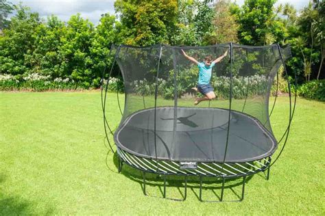 12 ft vs. 14 ft Trampoline | Which Size Is Right for You?