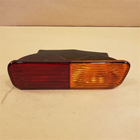 Aftermarket Land Rover Discovery Series 2 99 02 RH Rear Bumper Light