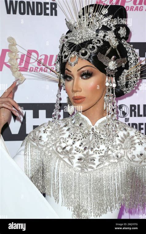 Plastique Tiara Arrives At The Red Carpet For Rupauls Drag Race