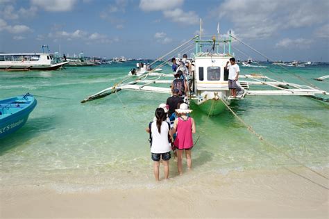 Je Tunnel Crystal Cove Island The Undiscovered Paradise Of Boracay