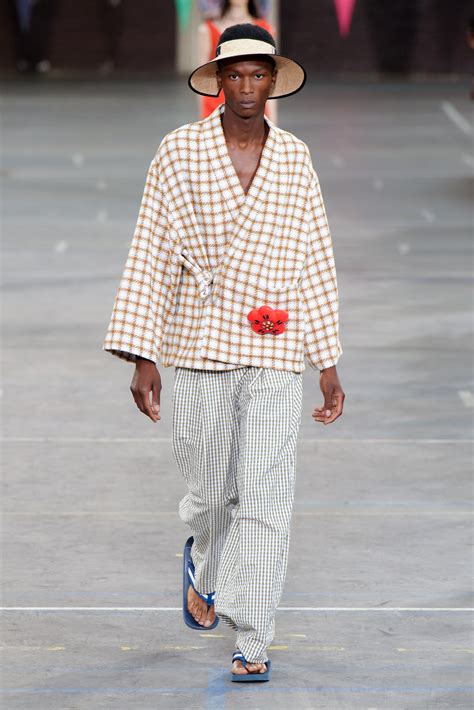 Kenzo Spring 2023 Men S Fashion Show The Impression