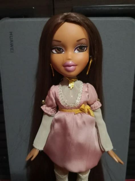 Bratz Passion 4 Fashion Yasmin Hobbies And Toys Toys And Games On Carousell