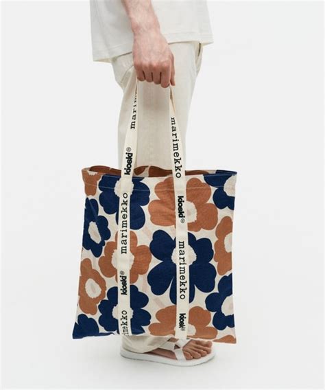 Marimekko Japan Exclusivekioskiunikko Carrier Midi Bag