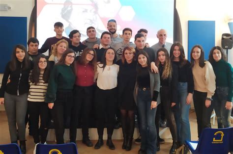 Lamezia Progetto Pon Studenti Coinvolti Nello Storytelling Del