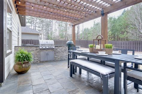 Outdoor Kitchen Contractors Athens GA | GreenWorks Ecoscapes