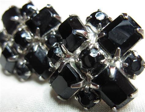 Vintage Weiss Sparkly Black Rhinestone Screwback Earrings 1960s Etsy