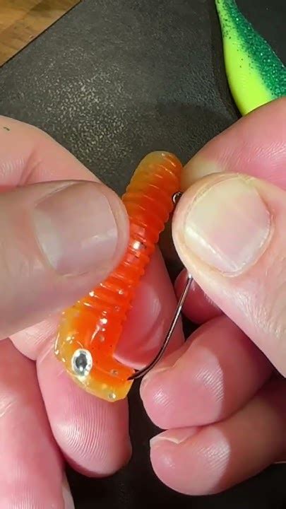 Rigging Soft Plastic Worms Youtube