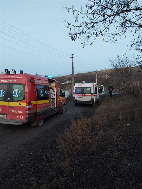 FOTO Caz șocant într o localitate din Vaslui Un băiat de 14 ani a