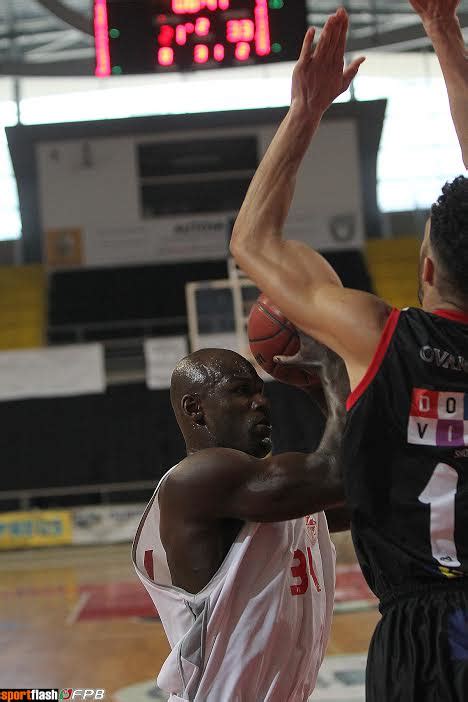 Guias Levam A Melhor Na Rece O Ud Oliveirense