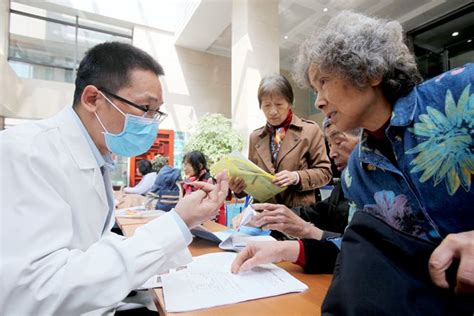 浙江省中医院组织开展系列讲座及大型义诊活动 健康养生 国医小镇