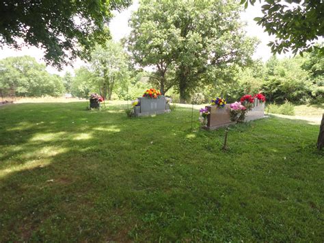 Caffee Cemetery In Sulphur Well Kentucky Find A Grave Cemetery