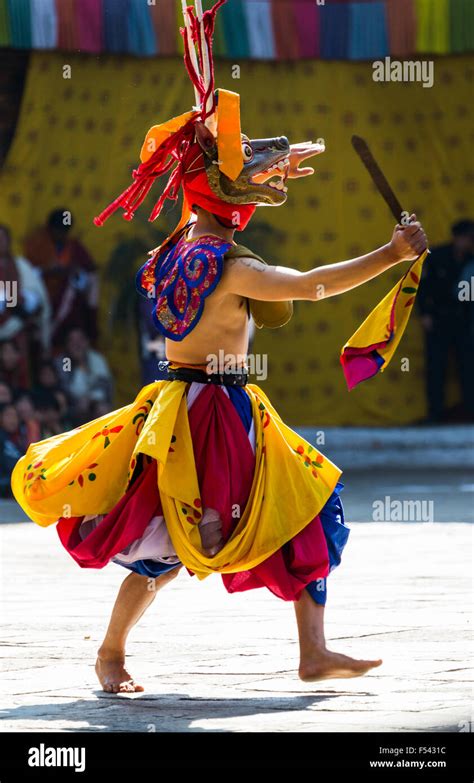 Masked Dancer At Punakha Tsechu Bhutan Stock Photo Alamy