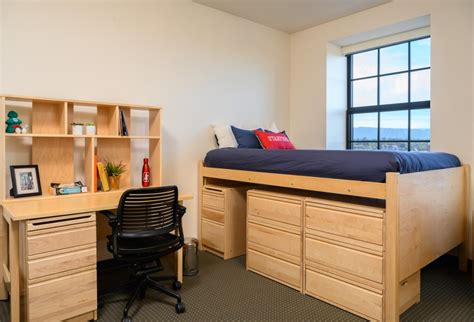 Stanford University Dorm Rooms