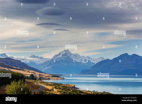 New Zealand lakes Stock Photo - Alamy