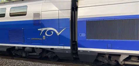 Tgv Quelle Est L Histoire De La Marque Et L Origine Du Logo