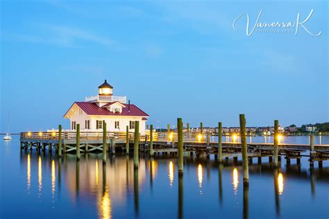 VanessaK: Waterfront town of Manteo, North Carolina