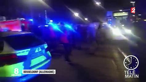 Allemagne 7 blessés dans une attaque à la hache à Düsseldorf Vidéo