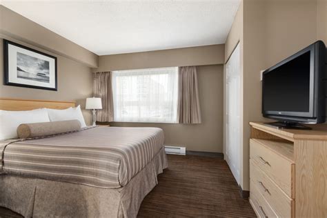 Travelodge by Wyndham Prince George | Prince George, BC Hotels