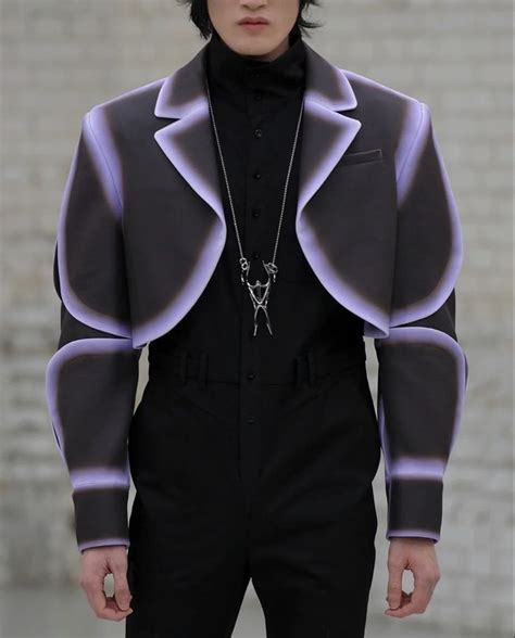 Pin By Willian Gabriel On Salvamentos R Pidos Futuristic Fashion