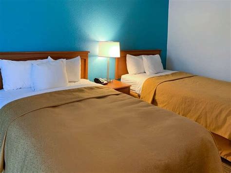 MOTEL 6 LINCOLN, NE - AIRPORT $49 ($̶6̶6̶) - Prices & Hotel Reviews