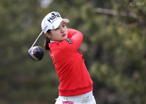 골프타임즈 모바일 사이트 포토 Klpga 롯데렌터카 여자오픈 드라이브샷을 날리는 루키 3인방 ‘박현경 임희정 조아연