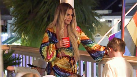 ‘Don’t Be Tardy’: Kim Zolciak Has Anxiety At Key West’s Pride — Watch ...