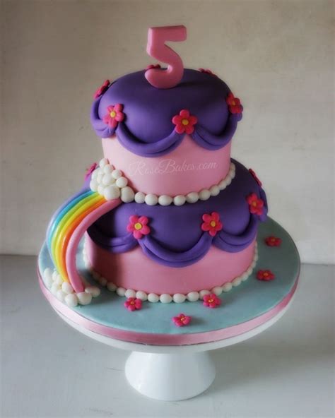 10 Pretty Princess Cakes Cake Girl Cakes Princess Cake