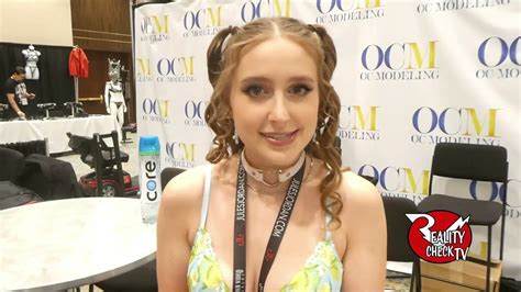 Laney Grey At Avn 2023 Youtube