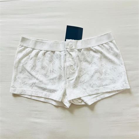 BNWT Brandy Melville John Galt White Button Boy Shorts With Brown Baby