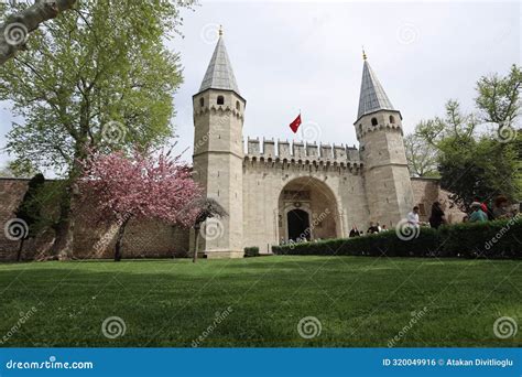 17 04 2024 Istanbul Turkiye Entrance Gate Of Topkapi Palace Editorial