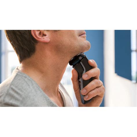 Philips Norelco Shaver 3100 Rasoio Elettrico Wet Dry Serie 3000