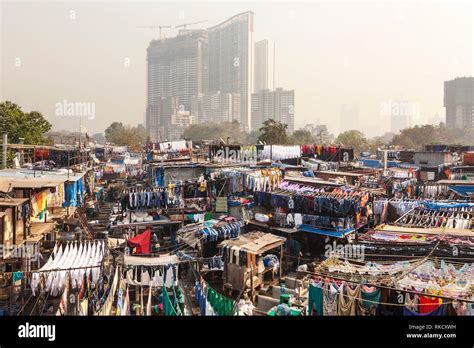 Mahalaxmi Dhobi Ghat, Mumbai, India Stock Photo - Alamy