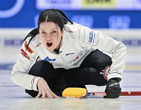 Canada Ends Round Robin Play At Makes Playoff Cut At Womens World