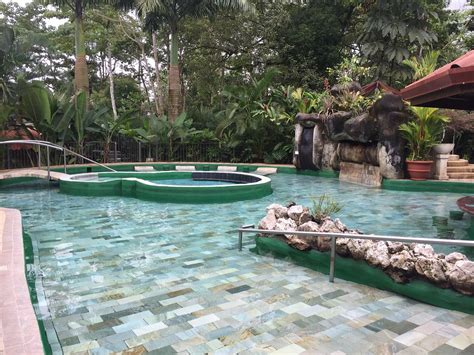 Avis Et Photos De La Piscine De Lparadise Hot Springs Thermal Resort