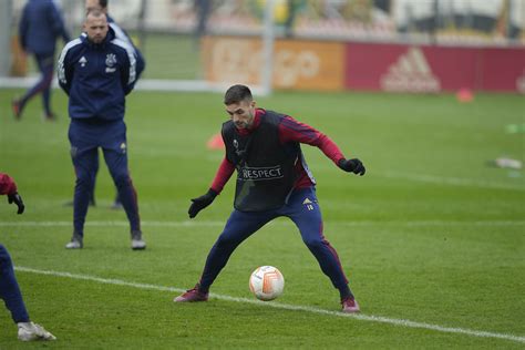 In pictures | Ajax players train at de Toekomst ahead of travelling to ...