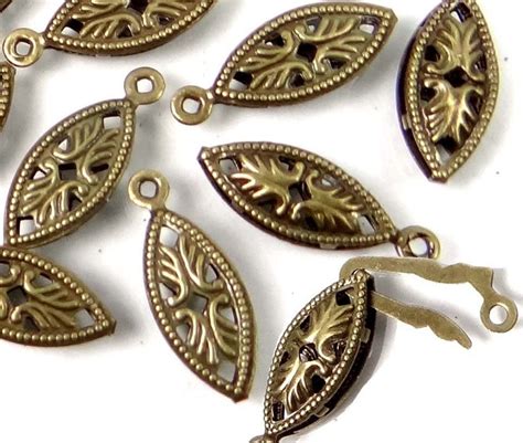 Antique Necklace Clasps Identification Value Guide