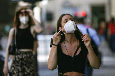 Mascherine Obbligatorie All Aperto A Roma Nelle Zone Affollate