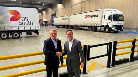 DS Smith incorporates a duo-trailer operated by XPO to improve the