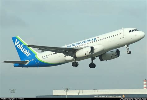 9v Vlc Valuair Airbus A320 233 Photo By Frikkie Id 022242