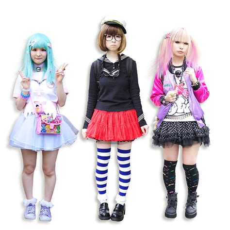 Harajuku Fashion :: A FREE Friday Download - miles beyond the moon