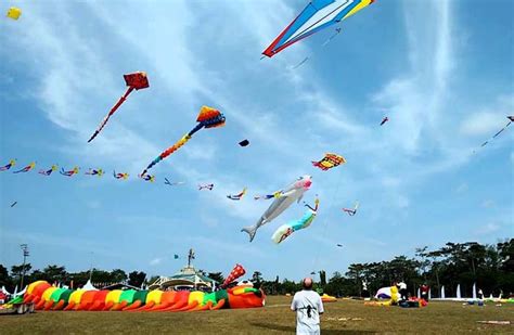 Festival Layang Layang Kembali Digelar Di Pantai Ketawang Ungarannews