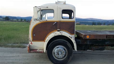 White Coe Cabover X Cab Truck Kustom Hot Rat Rod Topkick