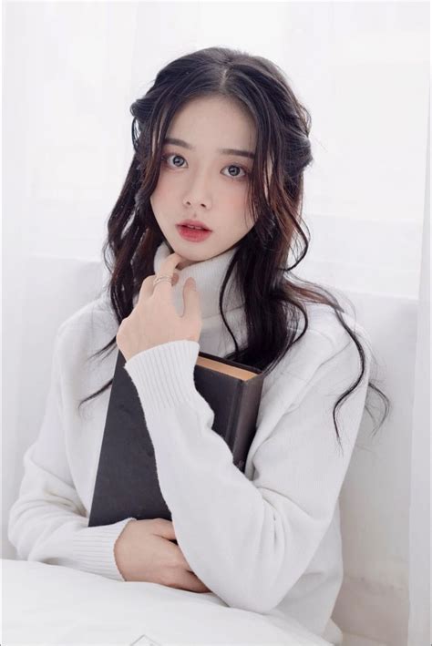 Hot girl ảnh thẻ từng nổi như cồn nhờ nhan sắc giờ ra sao Người đẹp Việt Giải Trí