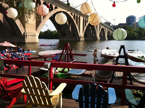 Jack's Boathouse under the Key Bridge in Georgetown (Joe Cruz photo