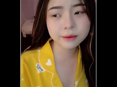 Bigo live show hàng XVIDEOS