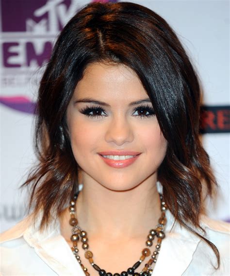 31 Selena Gomez Chocolate Brown Hair Stevannairving