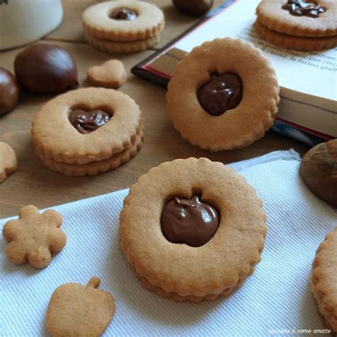 BISCOTTO CON FARINA DI CASTAGNE ripieno nutella Cucinare è come amare