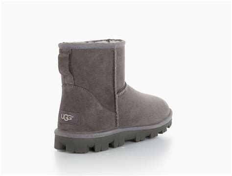 UGG® Essential Mini Classic Boot for Women | UGG® Romania