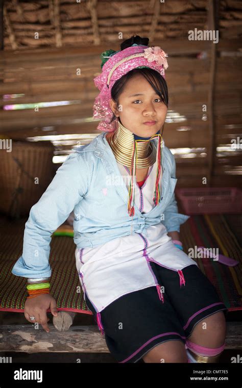 Hilltribe Hi Res Stock Photography And Images Alamy