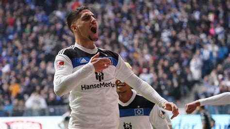 Hsv Profi Reis Im Fokus Halbe Bundesliga Meldet Interesse An